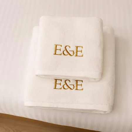 E & E * Tirana