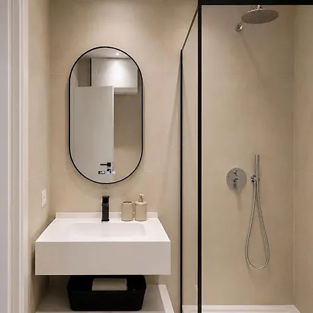 E & E Apartman *
