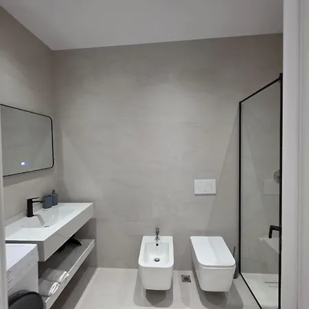 E & E Apartman Tirana